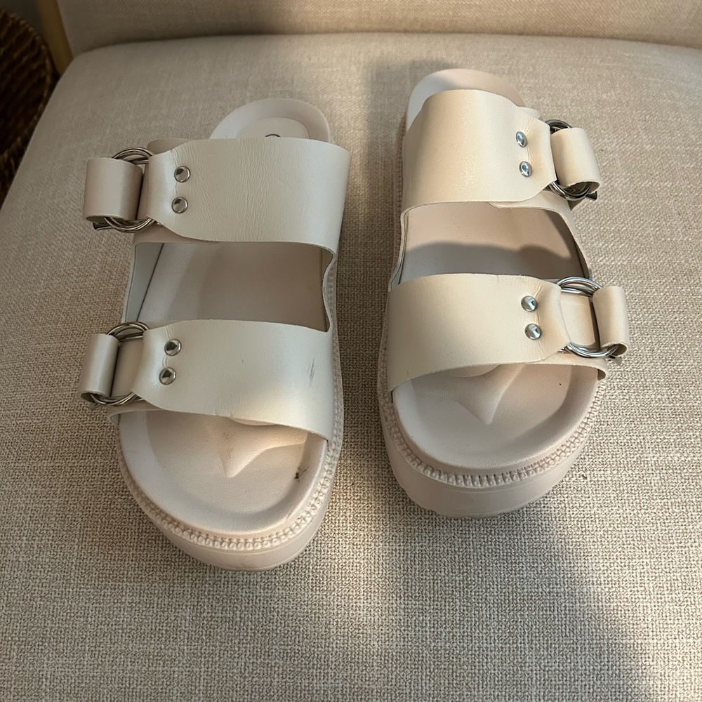 Stylish Cream Sandals with Buckle Detail